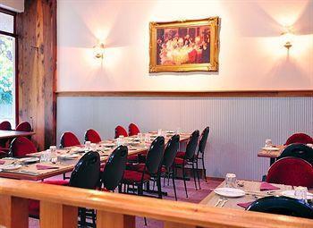 Carriage Motor Motel 3*